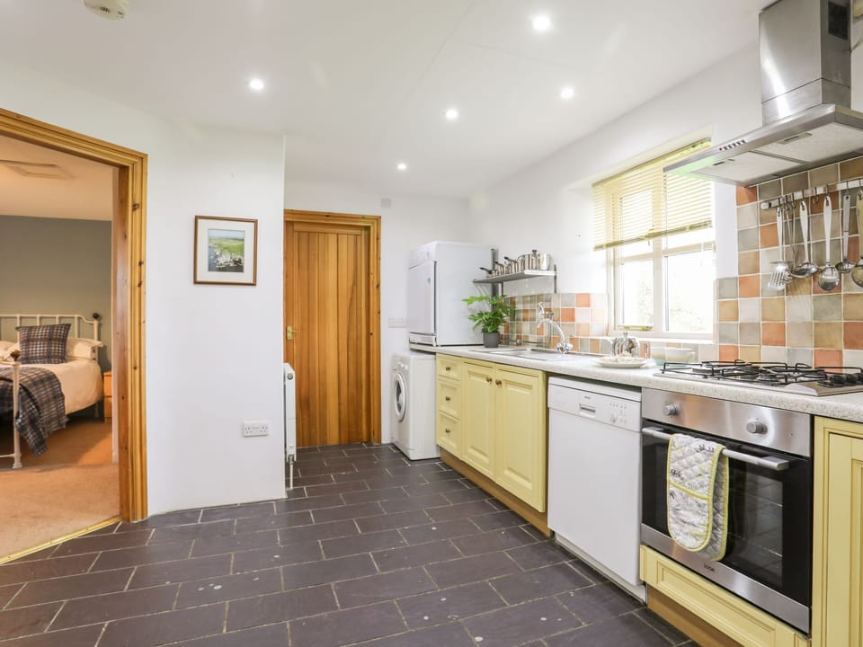 Fridge, dishwasher, electric kettle, toaster