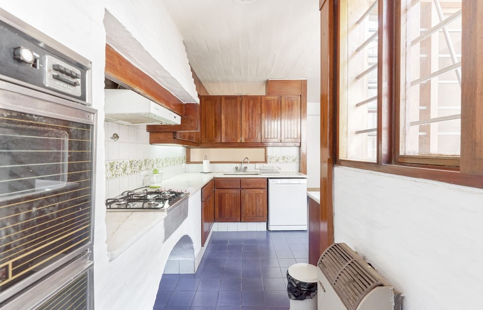 House | Private kitchen | Full-size fridge, microwave, stovetop, coffee/tea maker