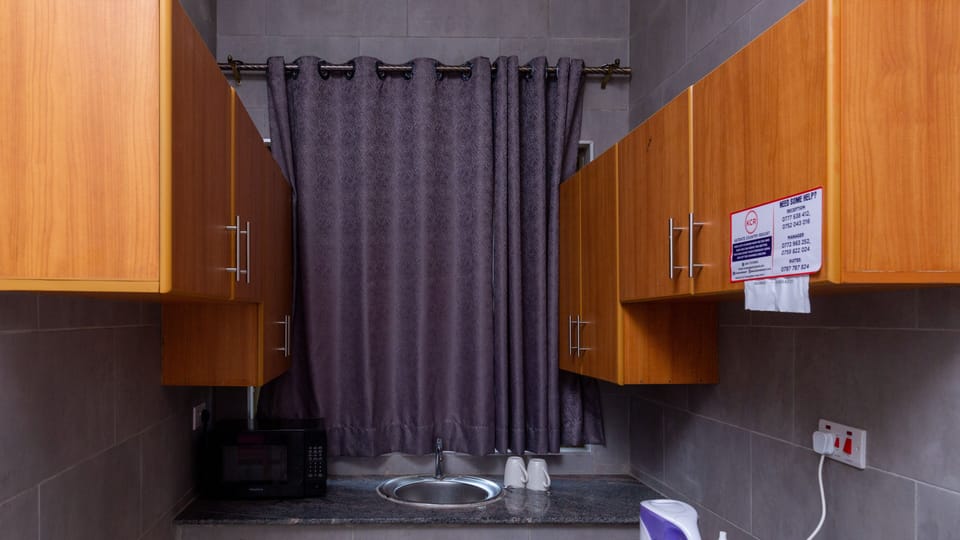 Executive Suite | Free WiFi