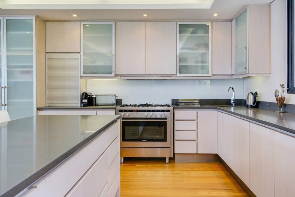 House | 4 bedrooms, Internet