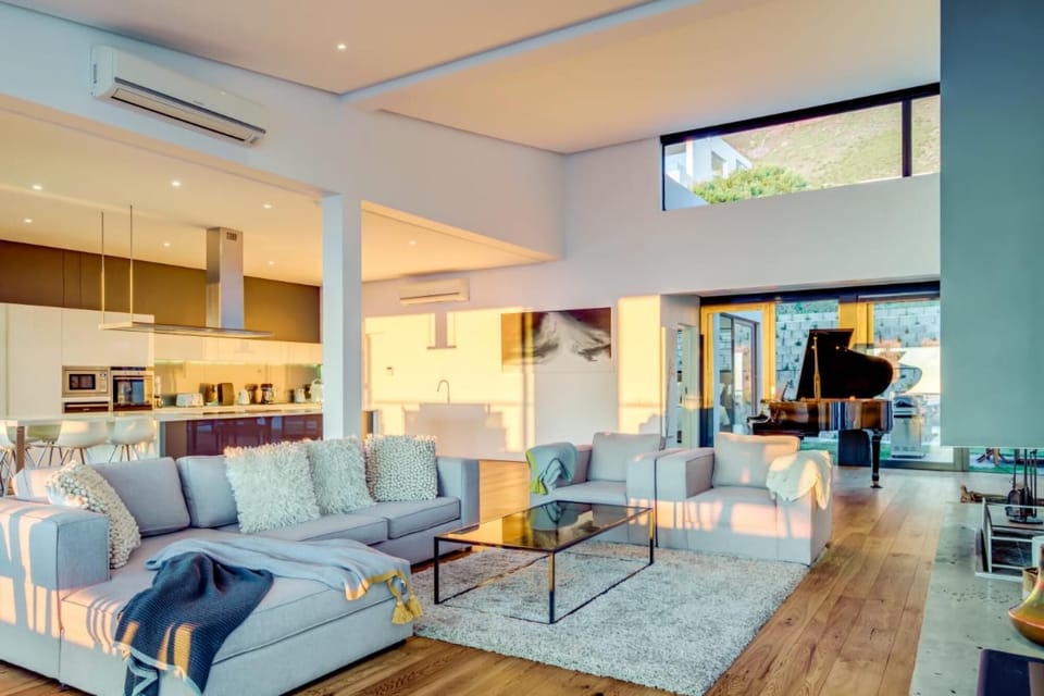 House | 5 bedrooms, Internet