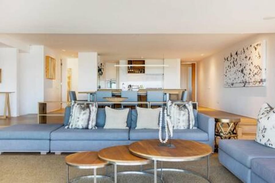 Apartment | 3 bedrooms, desk, Internet