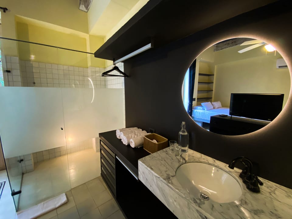 Family Suite | Bathroom | Hair dryer