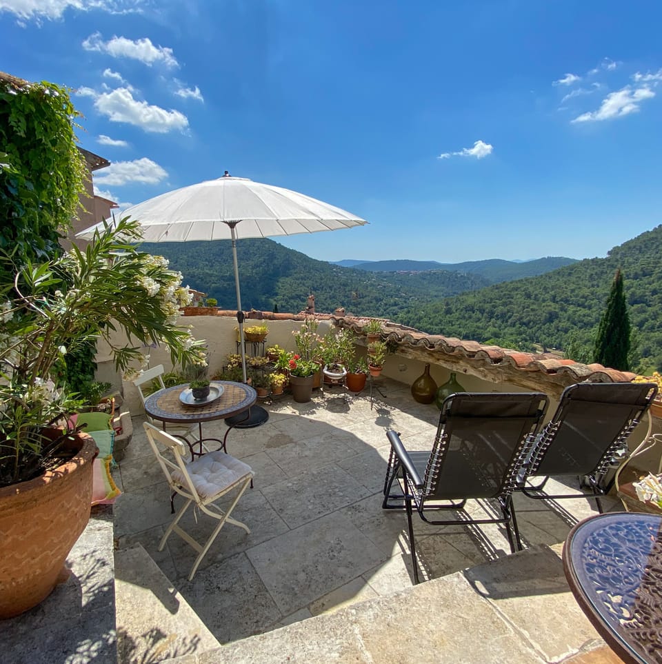 Deluxe Room, 1 Bedroom | Terrace/patio