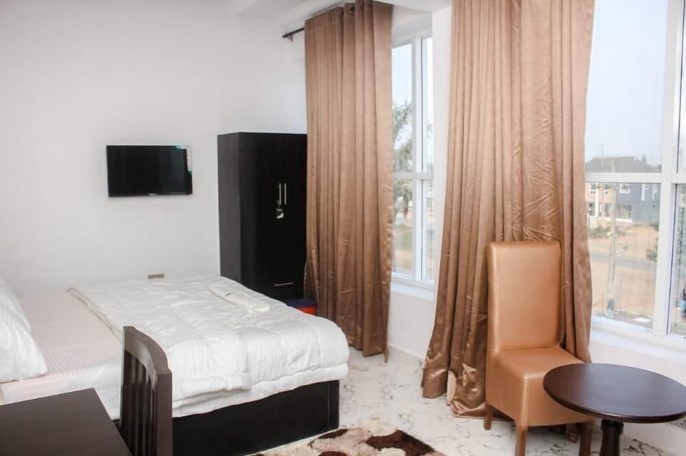 Standard Room | 1 bedroom, individually decorated, individually furnished