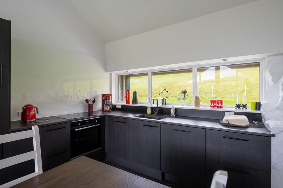 Standard House, 3 Bedrooms | Private kitchen | Coffee/tea maker, full-size fridge, oven, stovetop