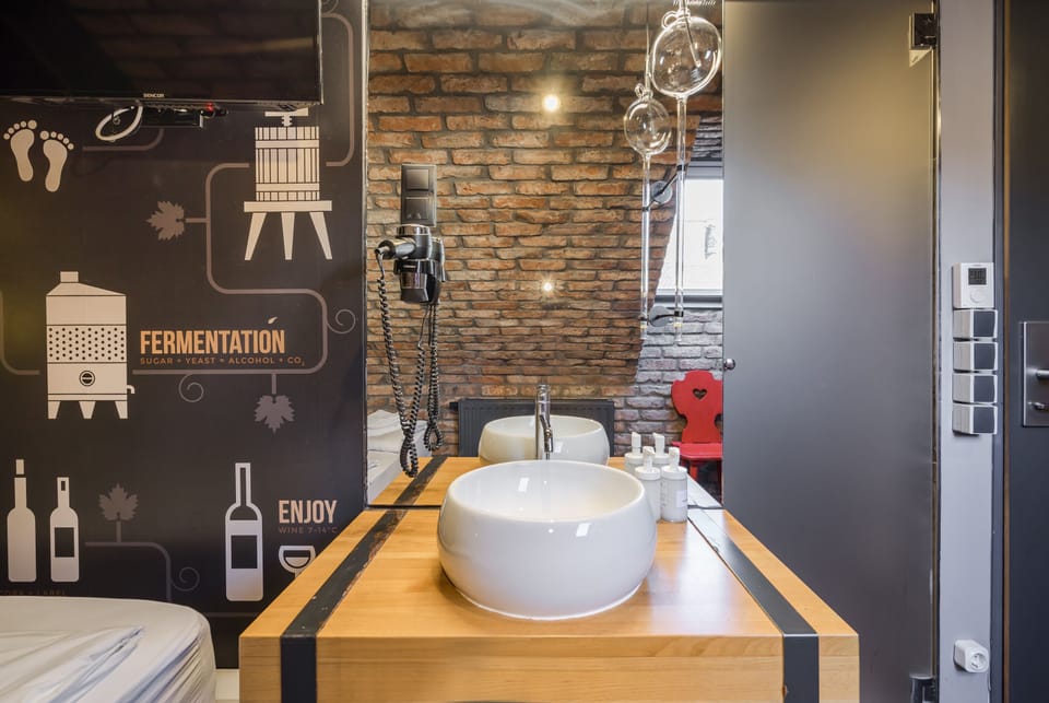 Standard Room | 1 bedroom, free WiFi, bed sheets