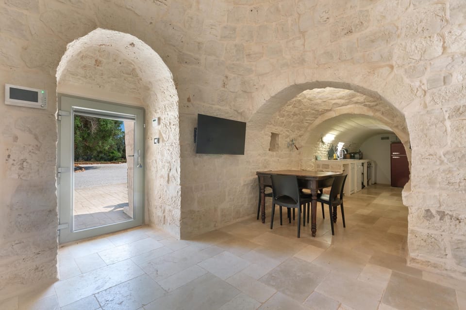 Villa | Dining room
