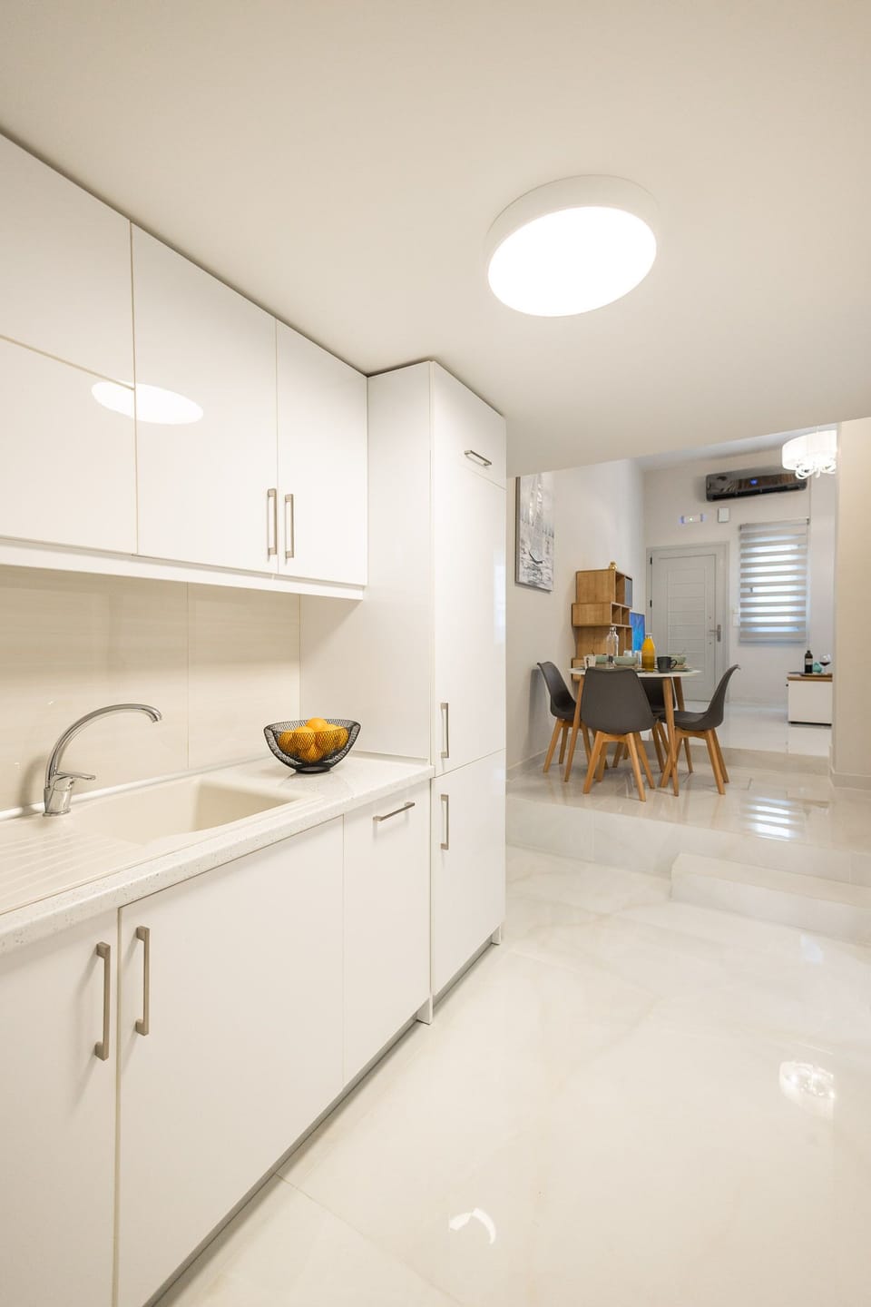 Luxury Apartment | Private kitchen | Full-size fridge, oven, stovetop, electric kettle