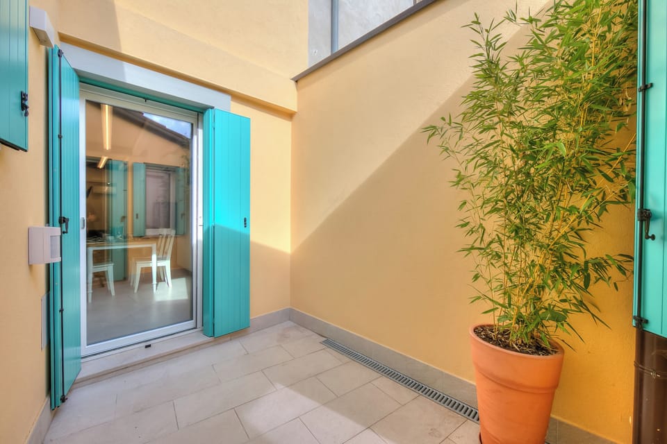 Standard Apartment, 2 Bedrooms, Microwave (Ulivo Apt - Palazzo Palermo 1817 A/C,) | Terrace/patio