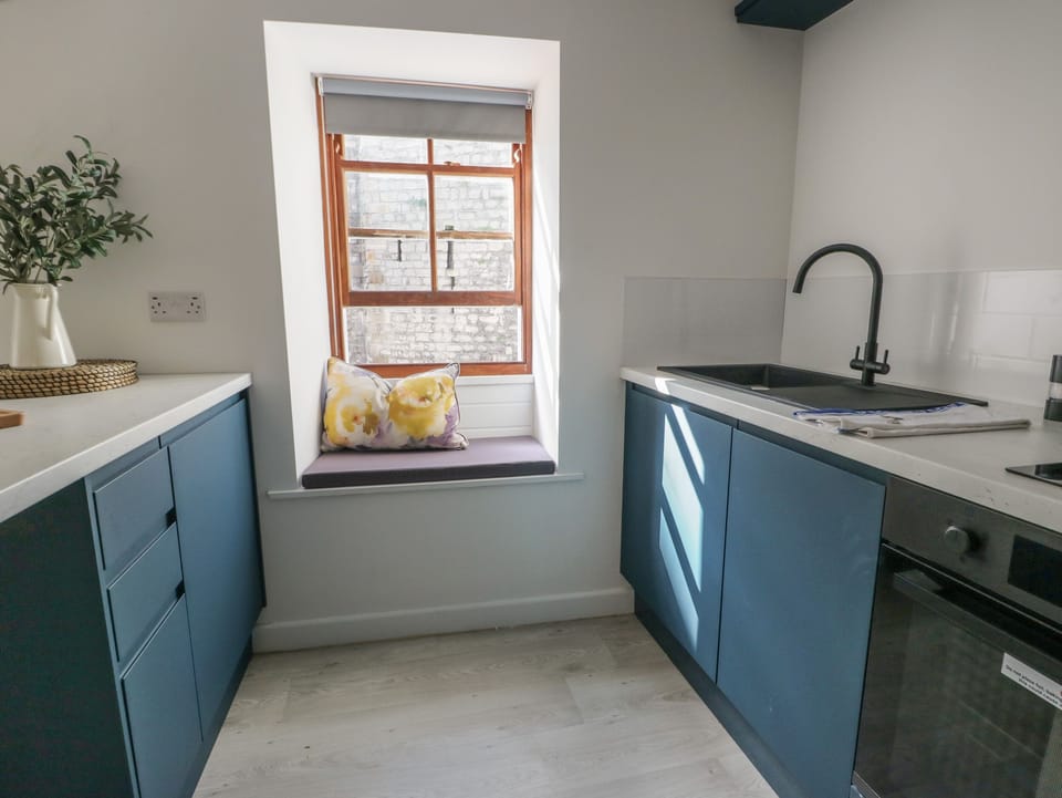 Fridge, dishwasher, electric kettle, toaster