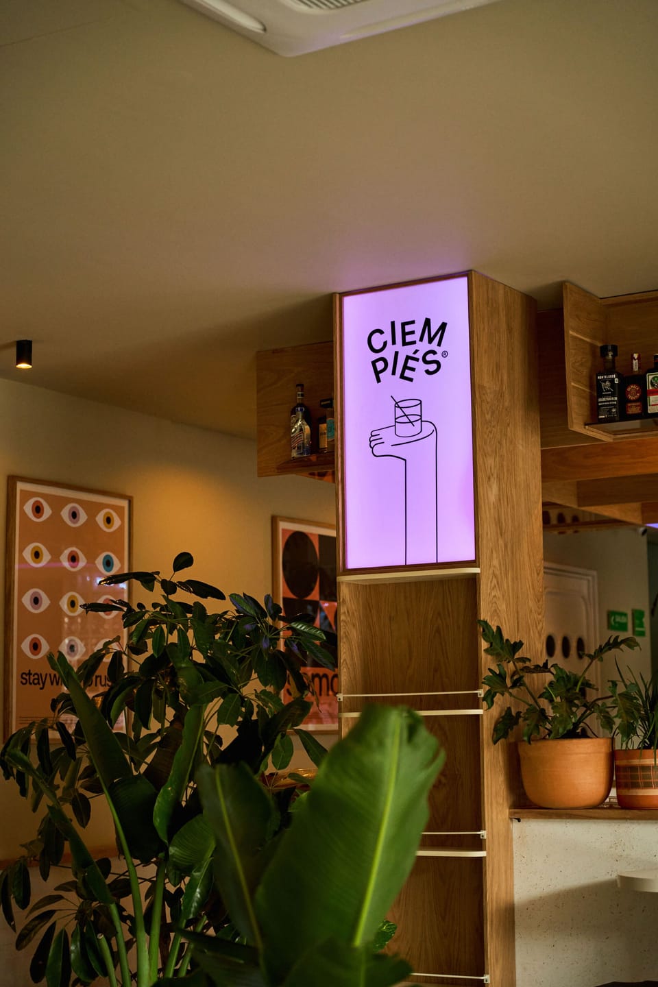 Coffee shop