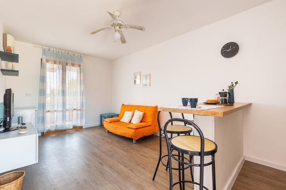 Apartment | Living area