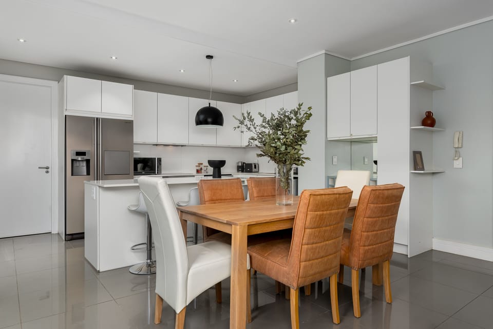 Deluxe Apartment | In-room dining