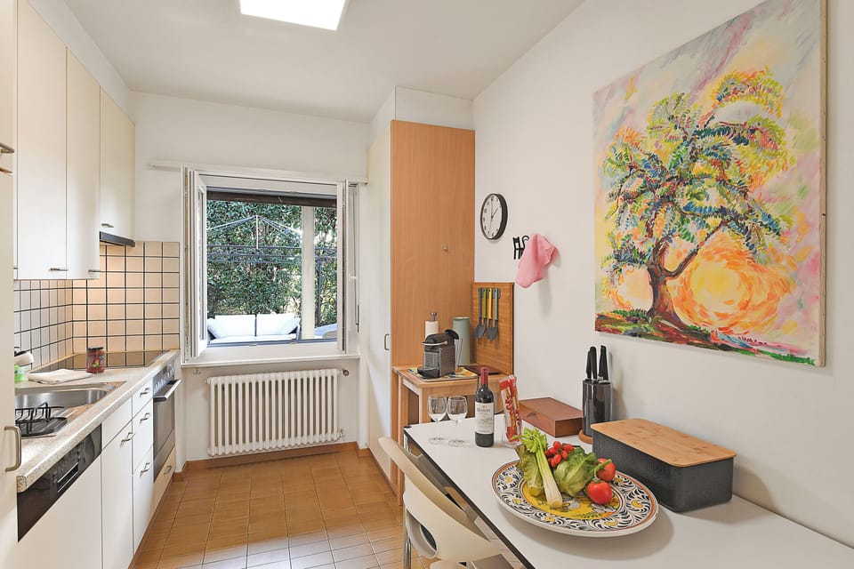 Family Villa, 3 Bedrooms, Microwave, Mountainside (Ca' Lidia - Lugano Villa with Garden) | Private kitchen