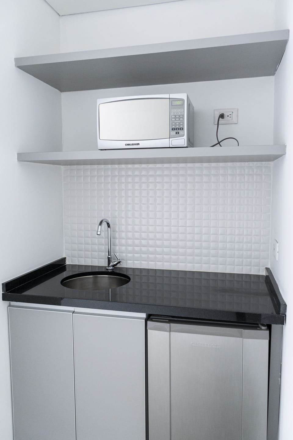 Double Room | Desk, laptop workspace, free WiFi, bed sheets