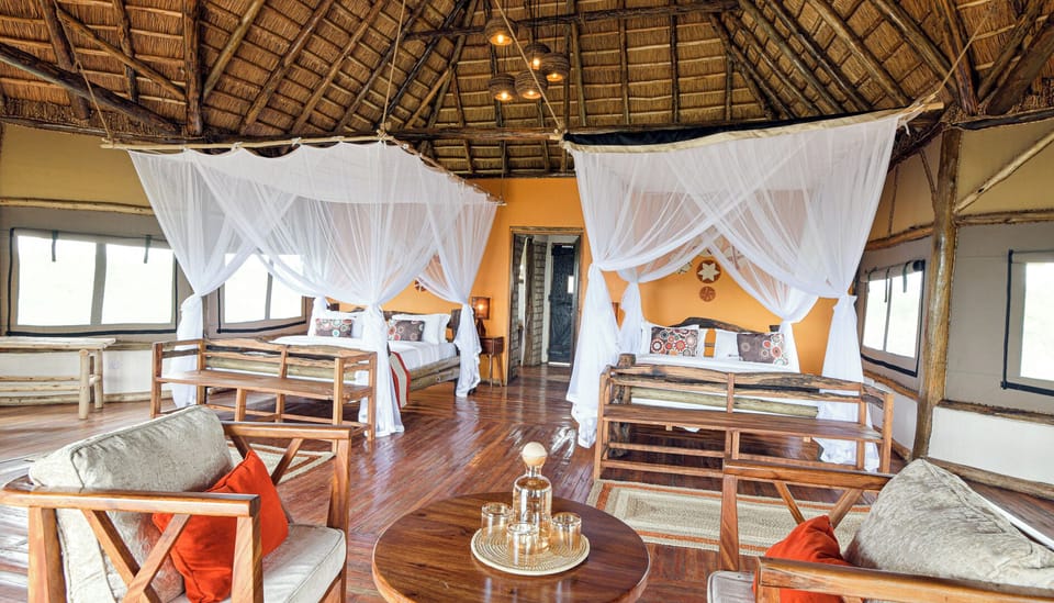 Deluxe Double or Twin Room | Bed sheets