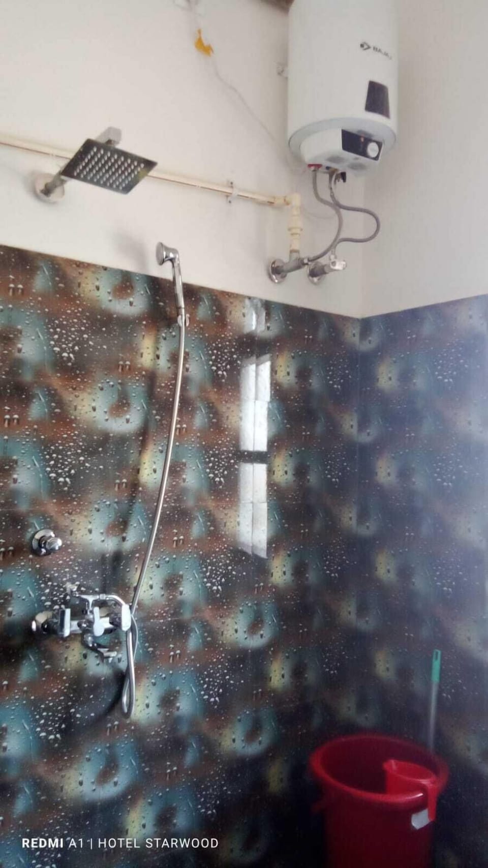 Deluxe Duplex | Bathroom