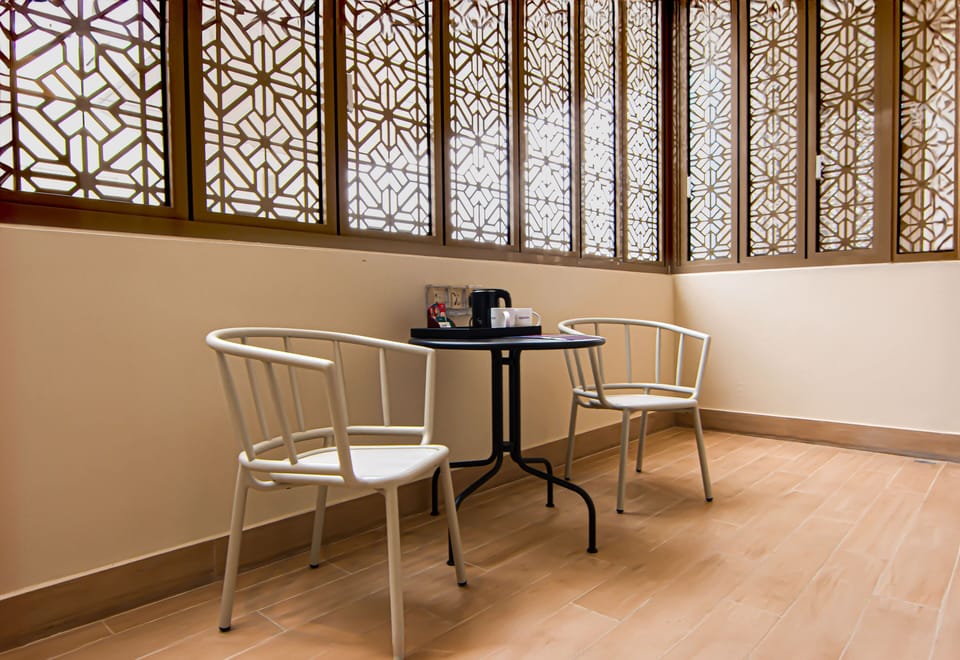 Premier Room | Iron/ironing board (on request), WiFi (free)