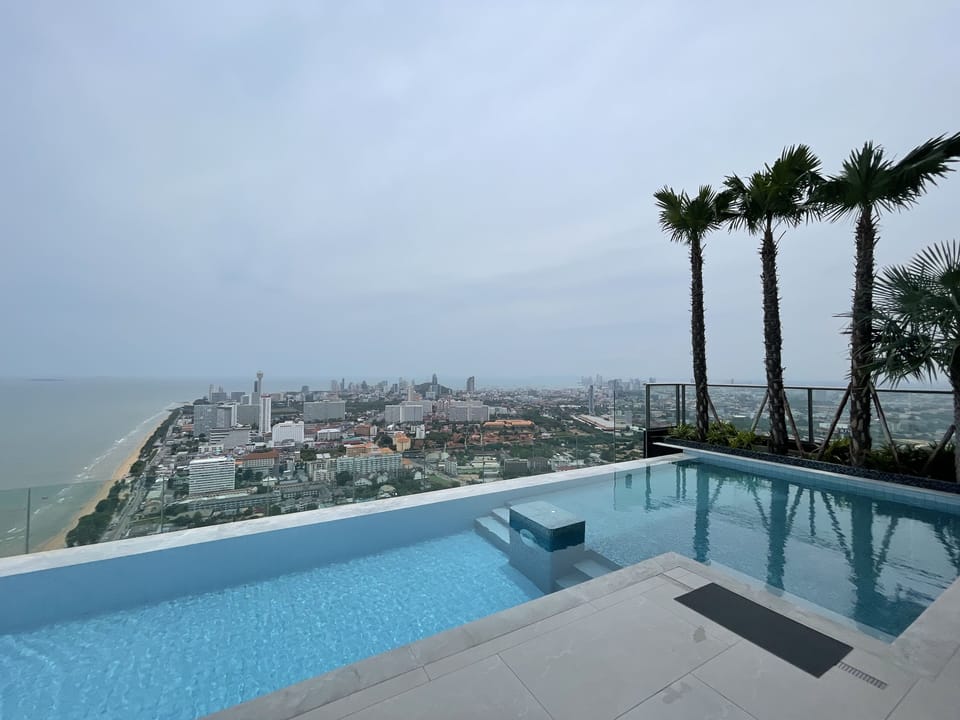Rooftop pool