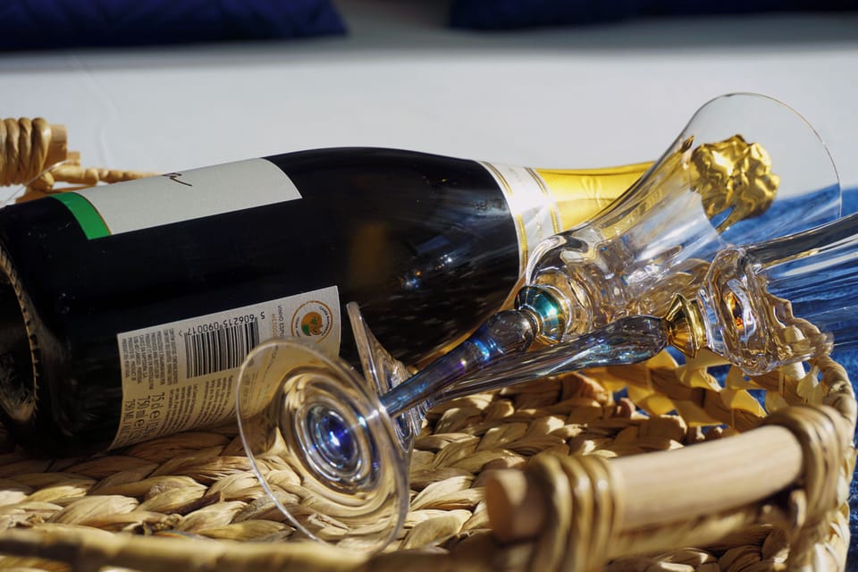 Champagne service