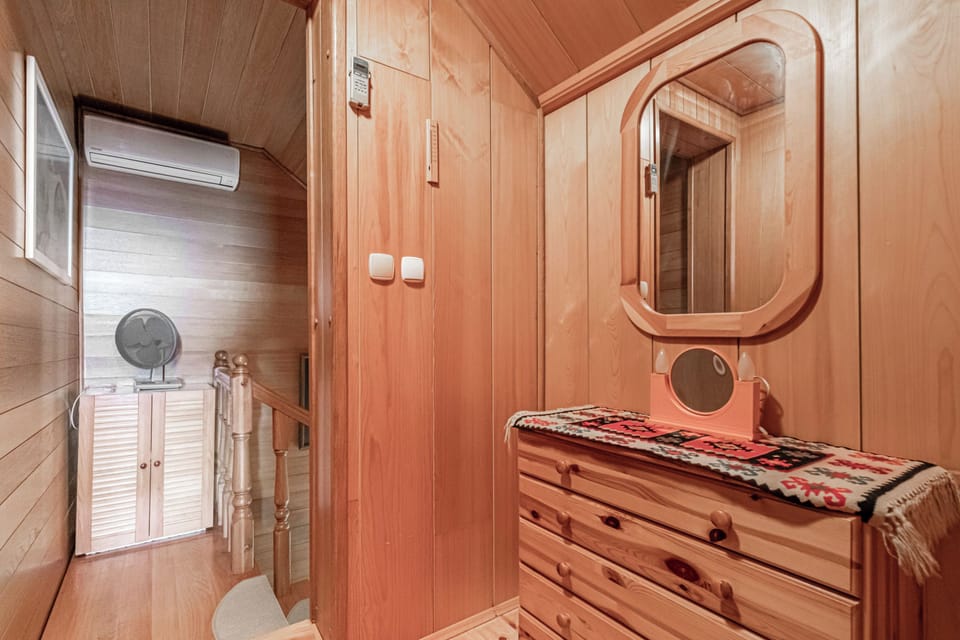 Family House, 3 Bedrooms, Microwave, Mountainside (Pool Chalet Adonis w/ Panoramic Views) | Bathroom