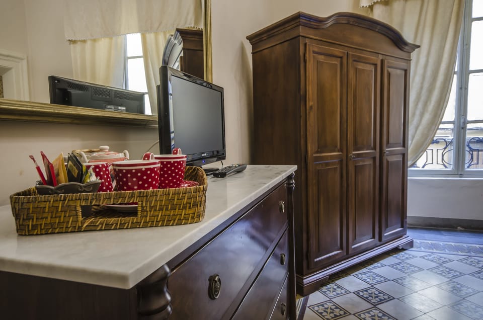 Comfort Triple Room | Individually decorated, individually furnished, desk, blackout drapes