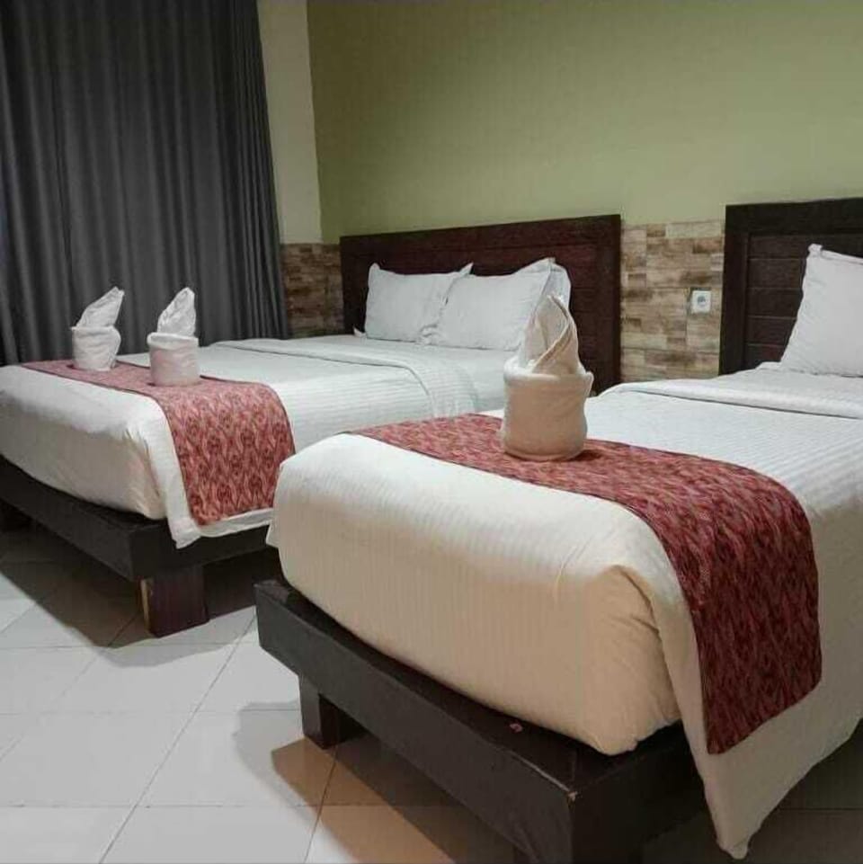 Family Room | 1 bedroom, free WiFi, bed sheets