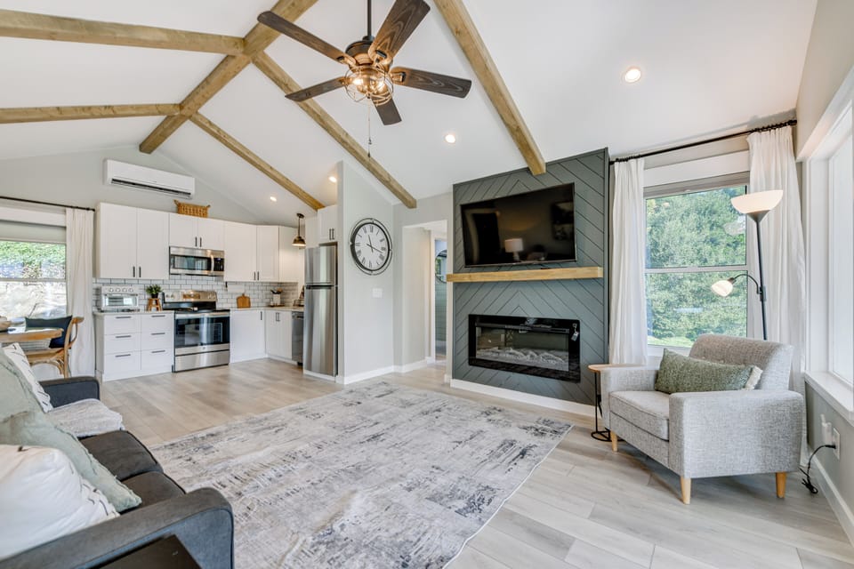 Cottage (2 Bedrooms) | Interior