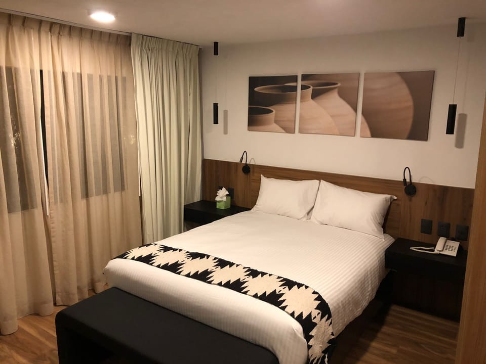 Standard Room | WiFi (free), bed sheets