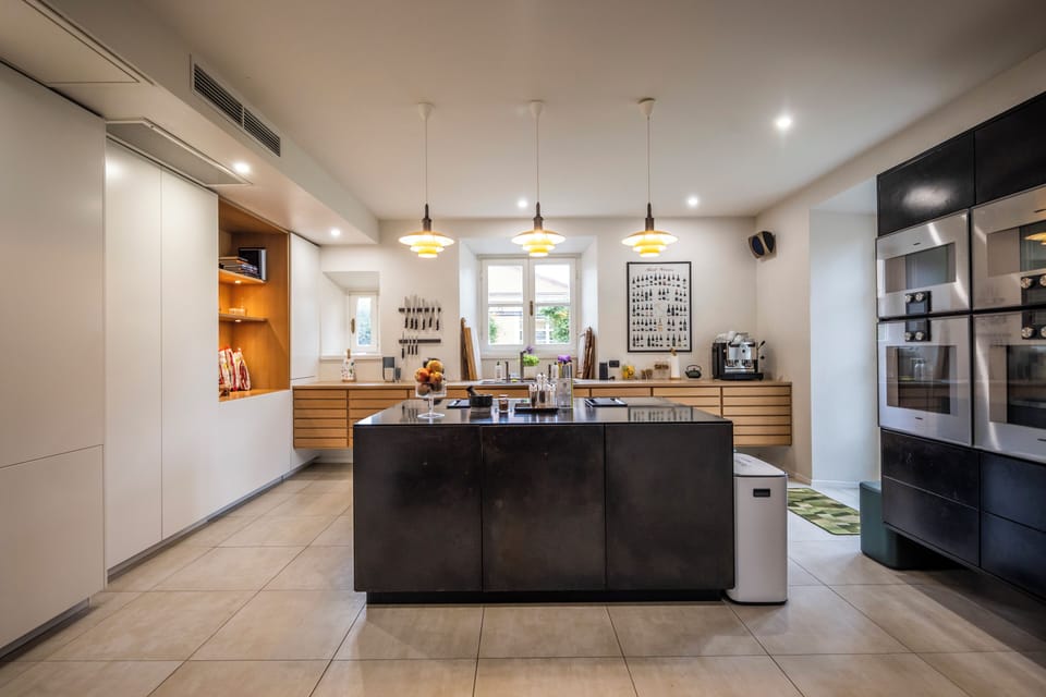 Villa, Multiple Bedrooms, Smoking, Balcony | Interior