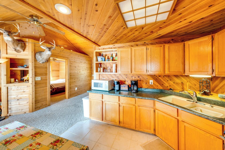 Cottage (2 Bedrooms) | Interior