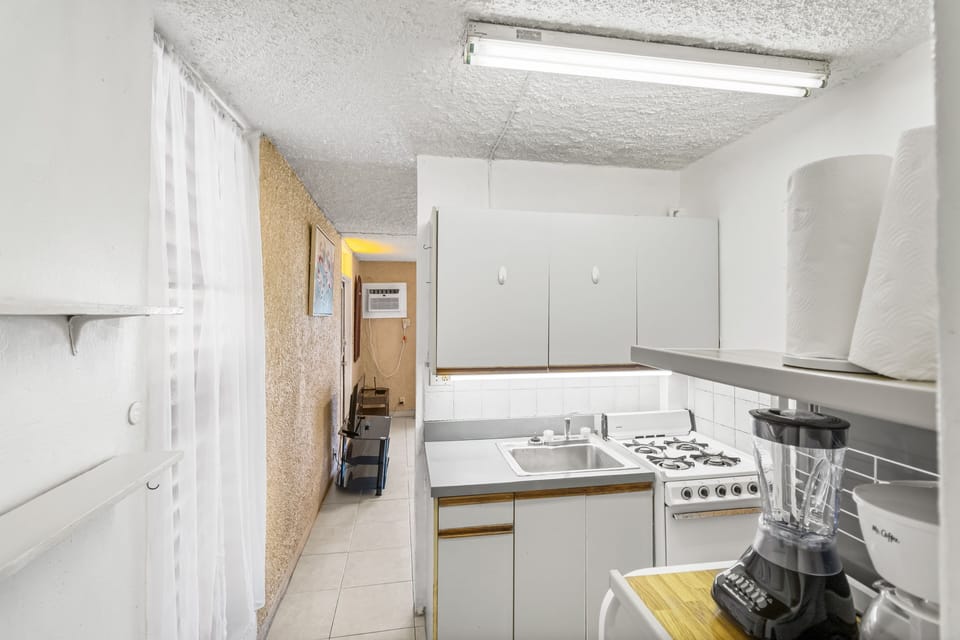 Condo, 1 Bedroom | Interior