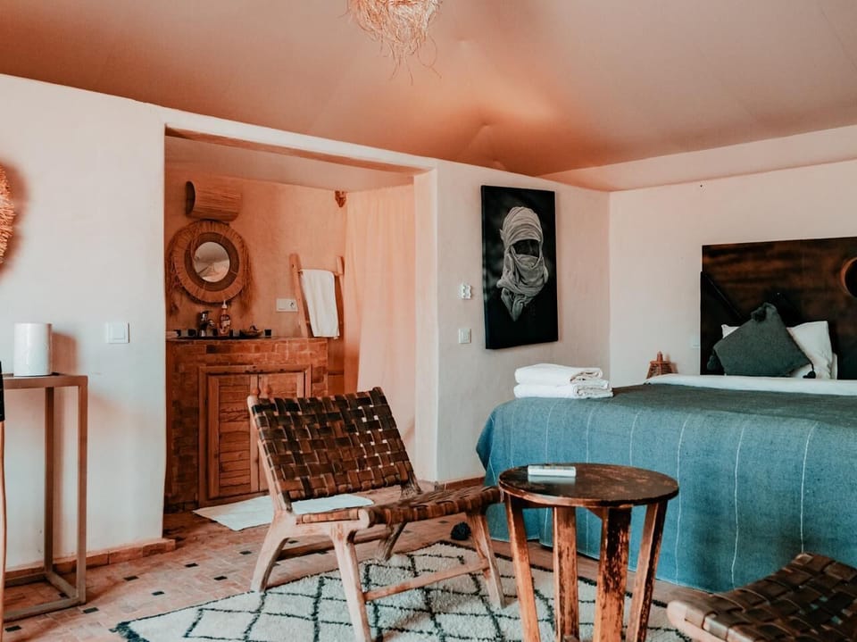 Comfort Tent, 1 King Bed, Patio, Mountain View | 1 bedroom, individually decorated, free rollaway beds, bed sheets