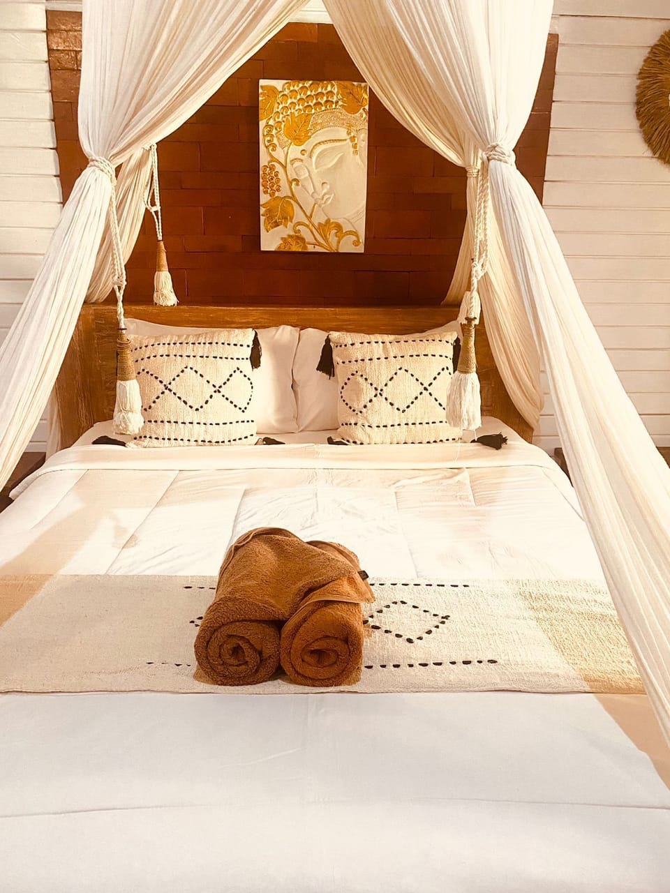 Limasan Villa with Garden View | Desk, soundproofing, free WiFi, bed sheets
