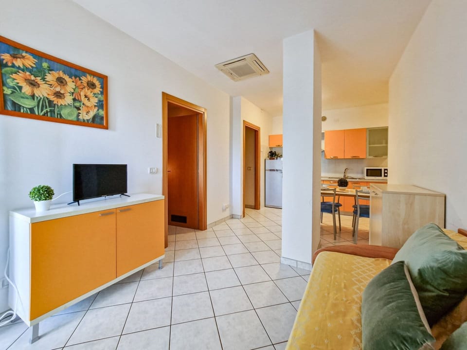 Apartment, 1 Bedroom, Balcony, Ocean View | Room amenity