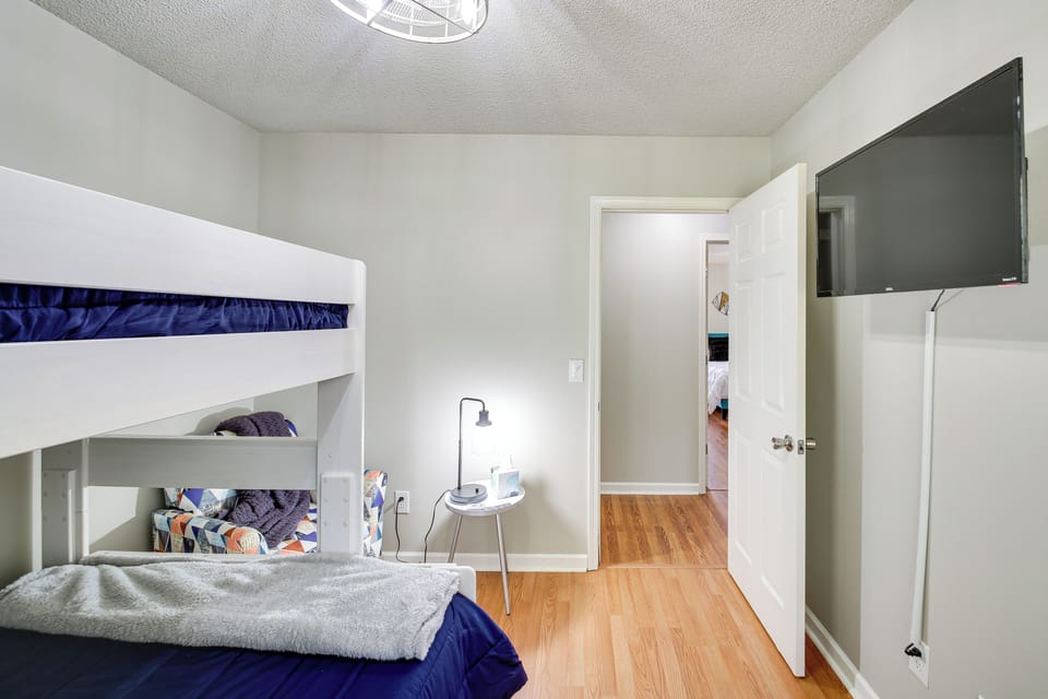 House (3 Bedrooms) | Interior