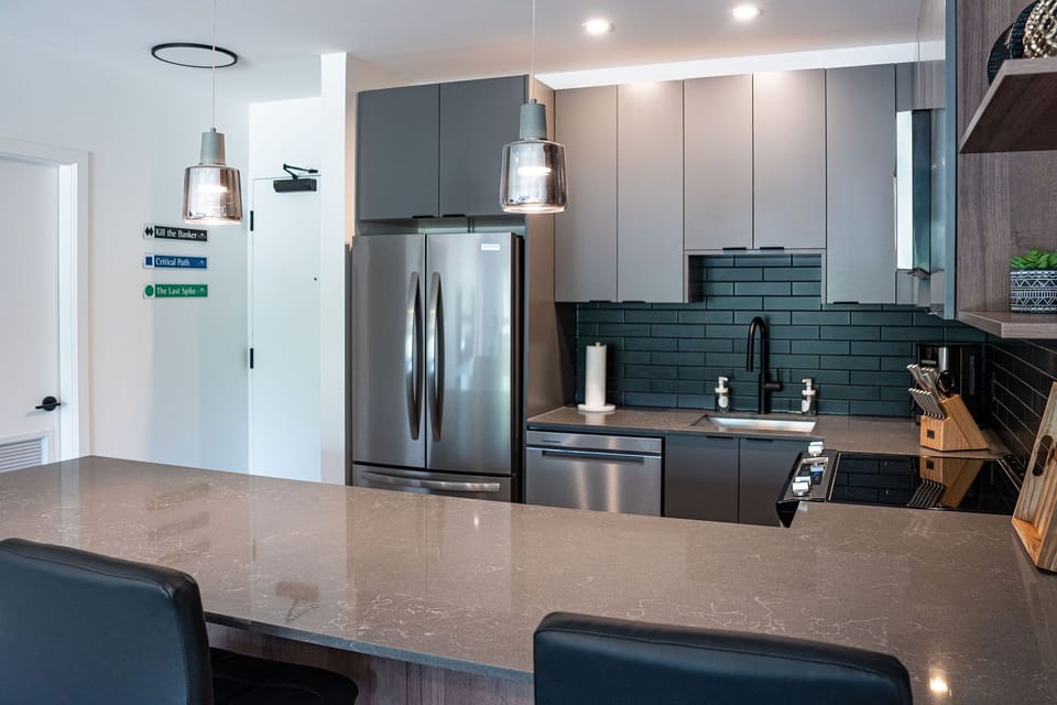 Condo | Private kitchen | Full-size fridge, microwave, oven, stovetop