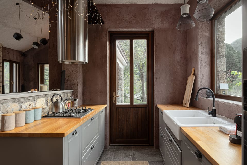 Chalet | Private kitchen | Full-size fridge, oven, stovetop, espresso maker