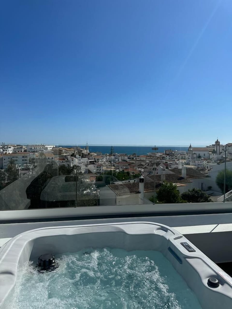 Malpique Guest House & Jacuzzi Bed and Breakfast in Albufeira