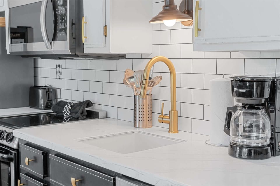 Condo, 2 Double Beds, Balcony, Golf View (Tranquil Treehouse Loft) | Private kitchen | Coffee/tea maker