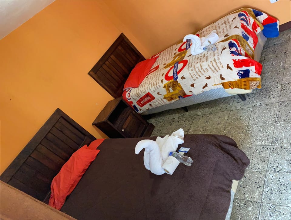 Basic Double or Twin Room | WiFi (free)