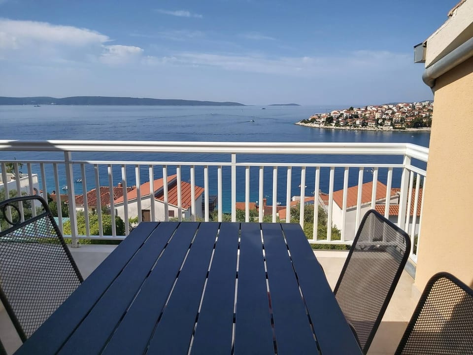 Apartment, 2 Bedrooms, Smoking, Balcony | Terrace/patio