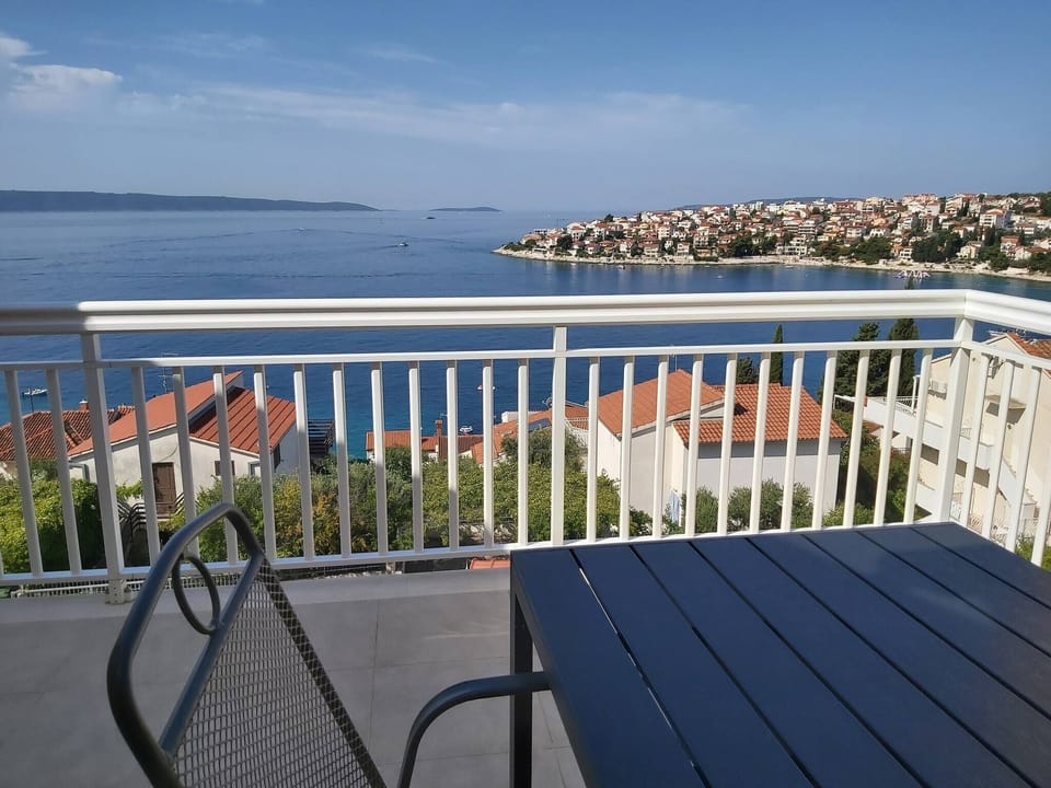 Apartment, 2 Bedrooms, Smoking, Balcony | Terrace/patio