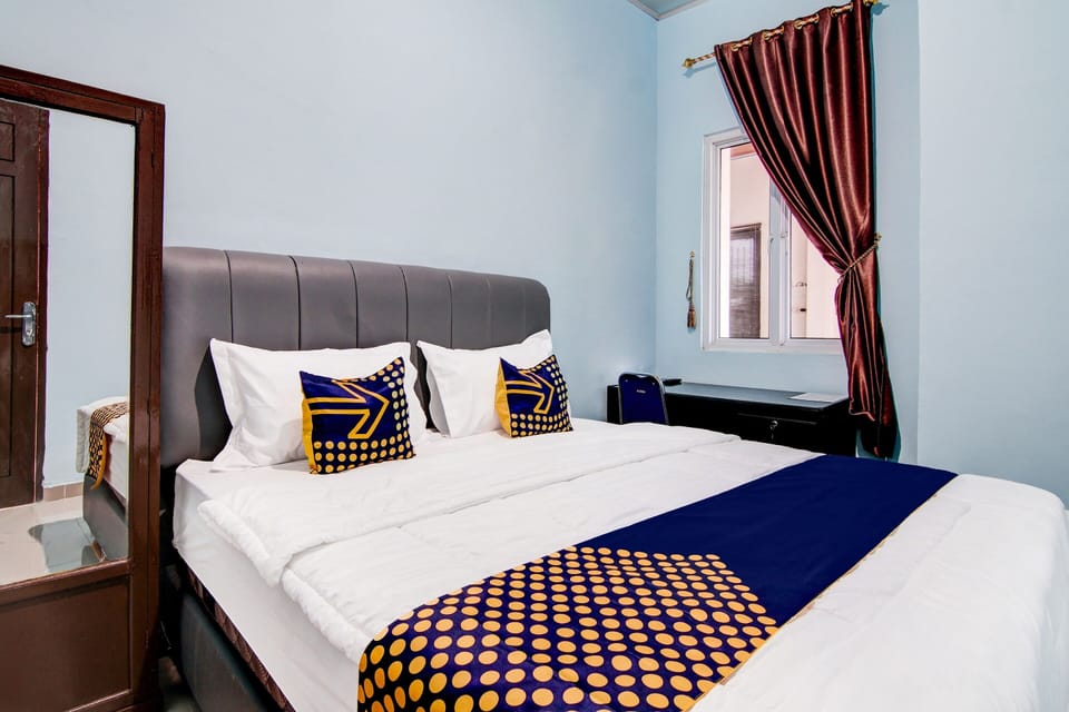 Basic Double Room | Bed sheets