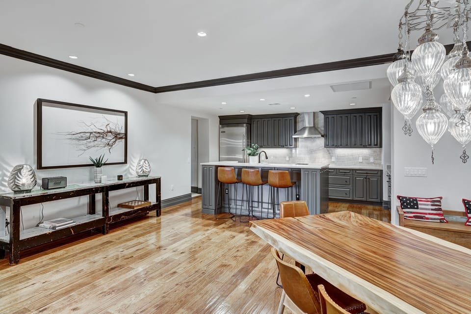 Condo, 3 Bedrooms | Interior