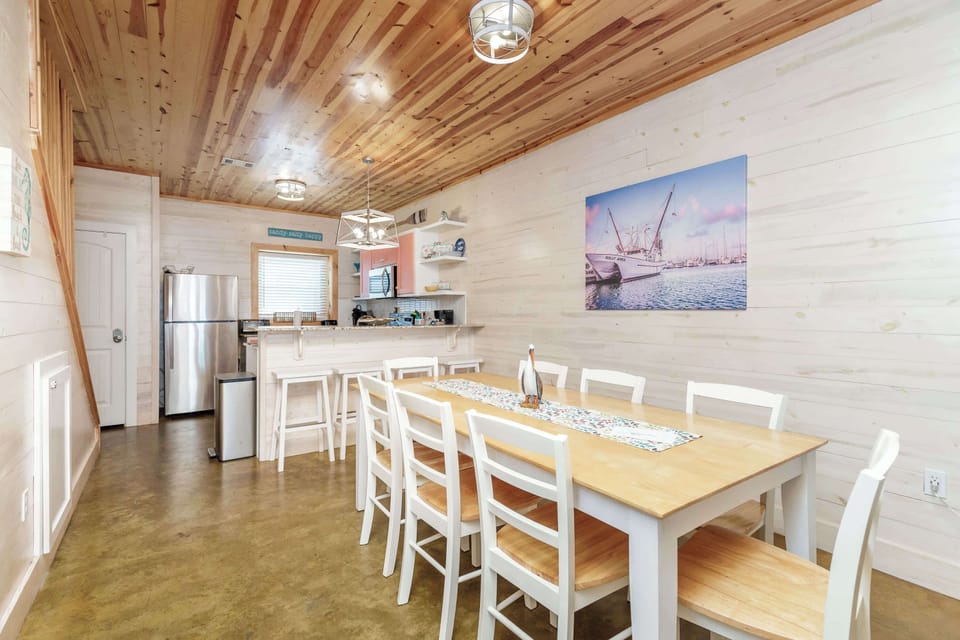 House, Multiple Beds, Patio (Tropic Like It's Hot) | Dining