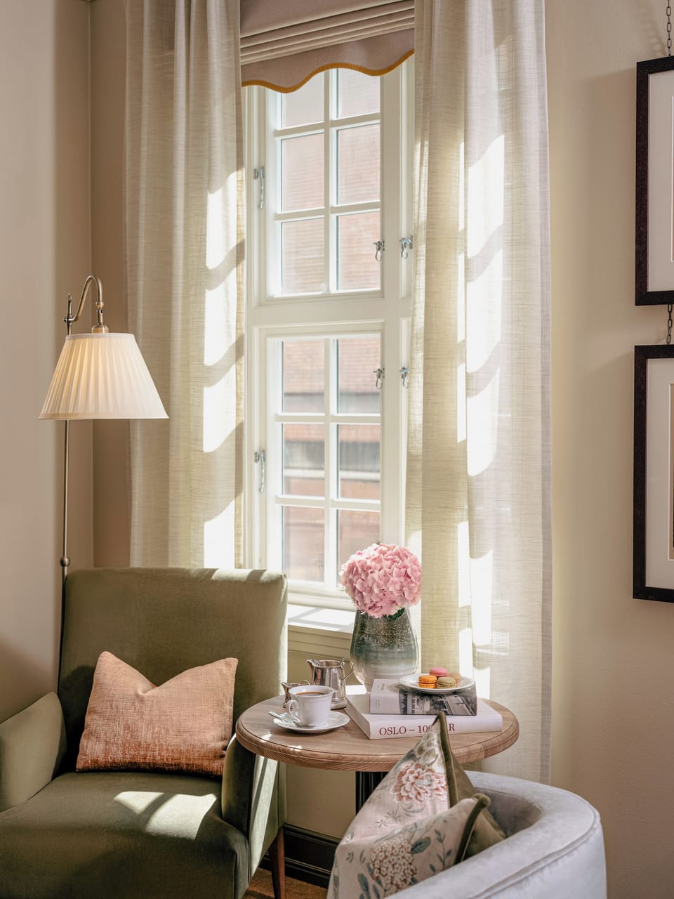 Premium bedding, pillowtop beds, minibar, in-room safe