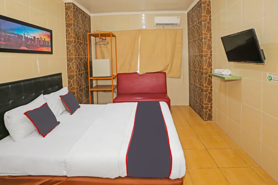 Executive Double Room | Free WiFi, bed sheets