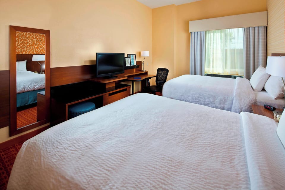 Premium bedding, individually decorated, desk, iron/ironing board